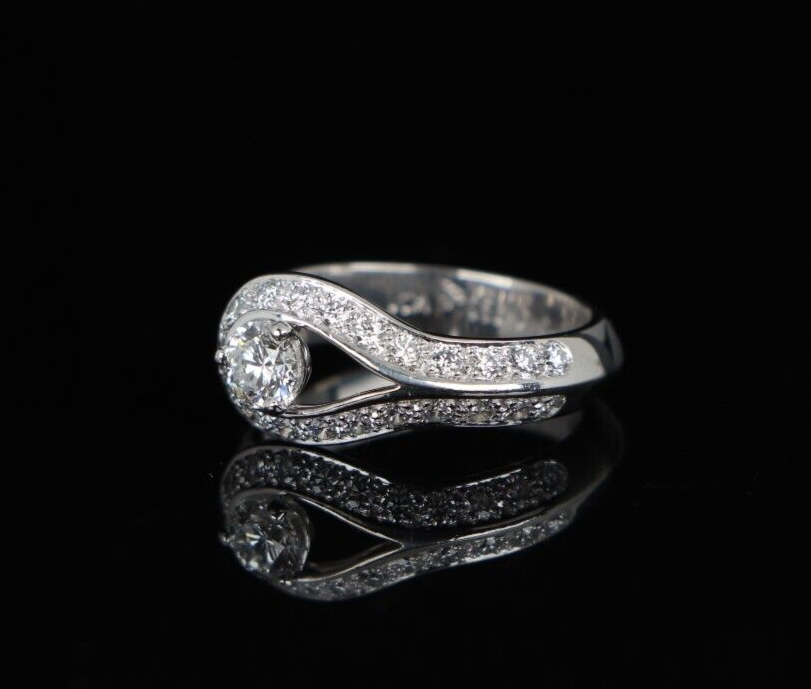 $6,950 Van Cleef Arpels 0.33ct D VVS2 Diamond Couture Platinum Engagement Ring