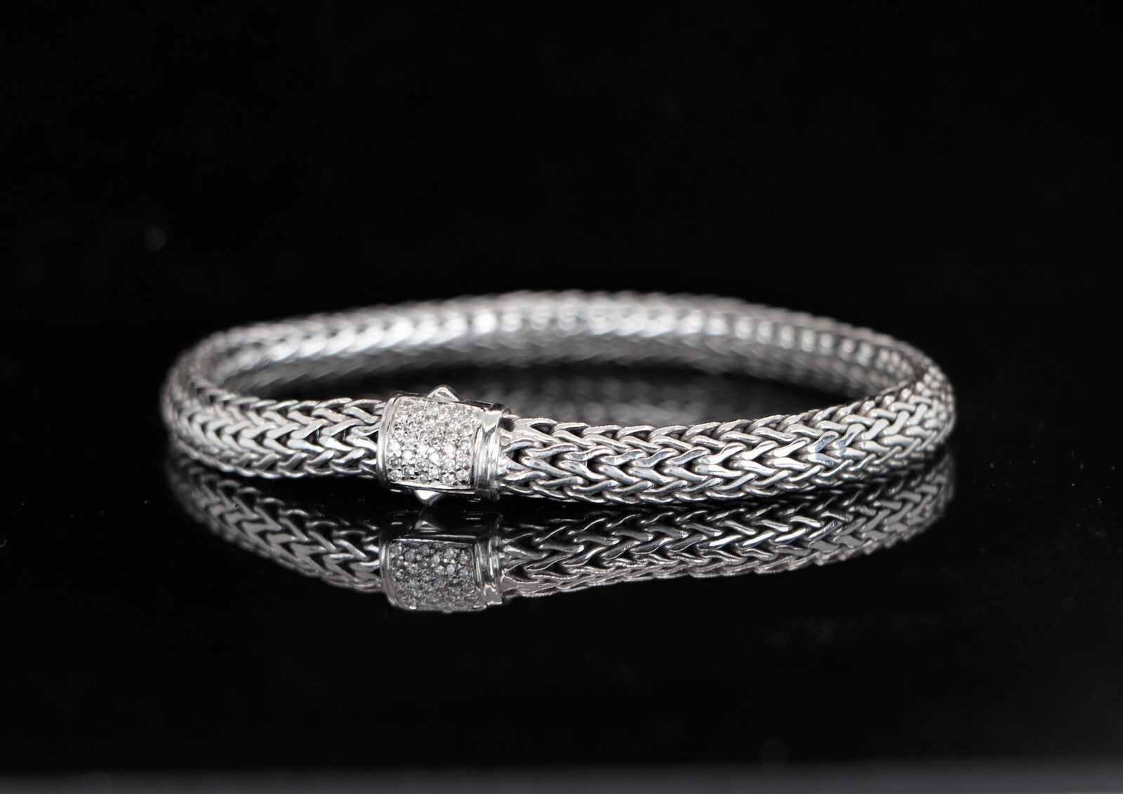 $1,195 John Hardy Silver 18K Yellow Gold Pave Diamond 6.5mm Wheat Chain Bracelet