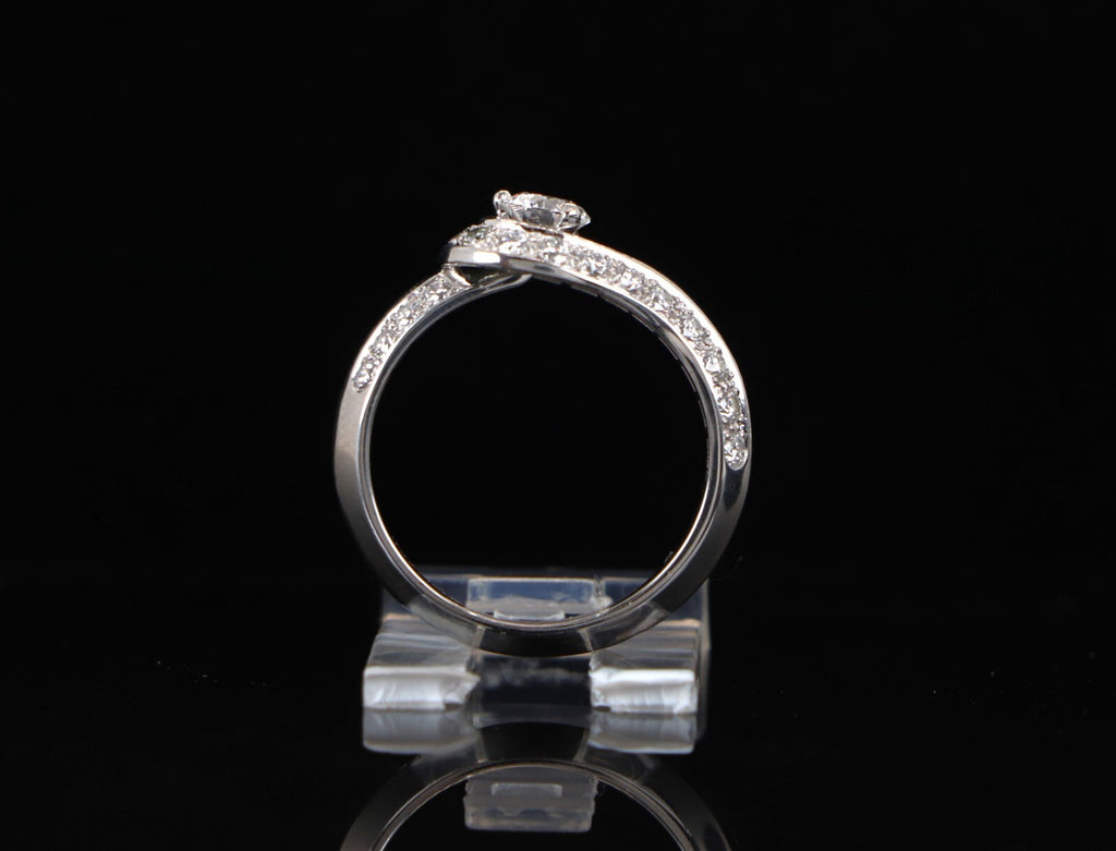 $6,950 Van Cleef Arpels 0.33ct D VVS2 Diamond Couture Platinum Engagement Ring