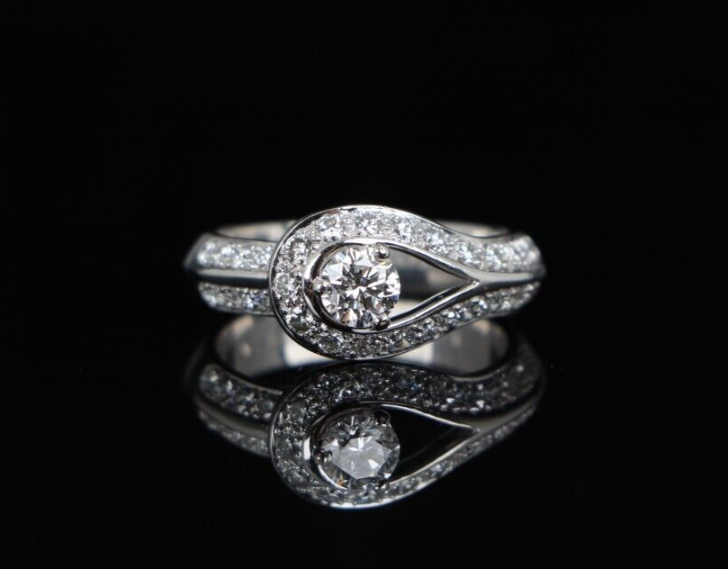 $6,950 Van Cleef Arpels 0.33ct D VVS2 Diamond Couture Platinum Engagement Ring